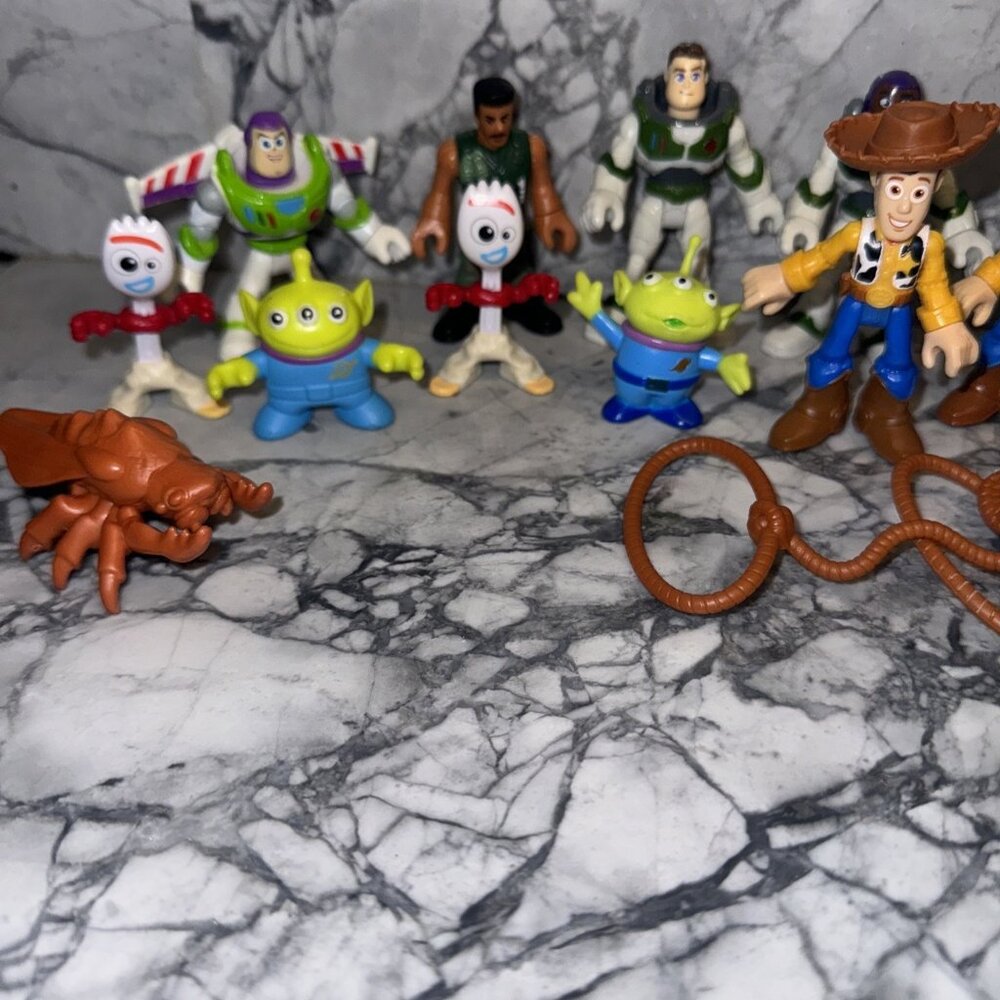 Toy Story 1 2 3 4 Figures Lot Bundle 20+ Bullseye Woody Buzz T Rex Bo Peep Forky - Picture 2 of 7